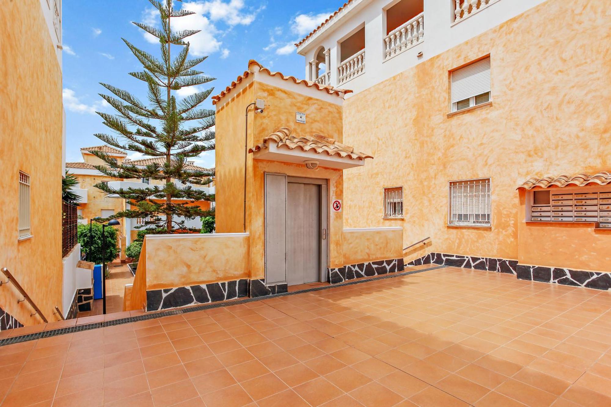 1 Bedroom Giuly Sea Views In Los Cristianos Los Cristianos  Exterior photo